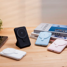 画像をギャラリービューアに読み込む, GRAVITY CS10 スタンド式MagSafe対応充電モバイルバッテリー(10000mAh)