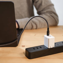 画像をギャラリービューアに読み込む, 【新製品登場】OMNIA X35A - 35W 窒化ガリウム GaN 極小型2ポート急速充電器 + PeAk III Lightning Cable 200B メタリカルメッシュケーブル(2M)