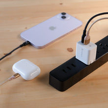 画像をギャラリービューアに読み込む, 【新製品登場】OMNIA X35A - 35W 窒化ガリウム GaN 極小型2ポート急速充電器 + PeAk II USB-C to Lightning Cable C200B メタリカルメッシュケーブル(2M)