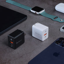 画像をギャラリービューアに読み込む, 【新製品登場】OMNIA X35A - 35W 窒化ガリウム GaN 極小型2ポート急速充電器 + PeAk II USB-C to Lightning Cable C300B メタリカルメッシュケーブル(3M)