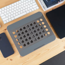 画像をギャラリービューアに読み込む, 【新製品登場】Mac 360 - アルミ合金製 回転・折り畳み式ノートPCスタンド + OMNIA Pro 130 130W 4ポートトラベル万能スピード充電アダプター